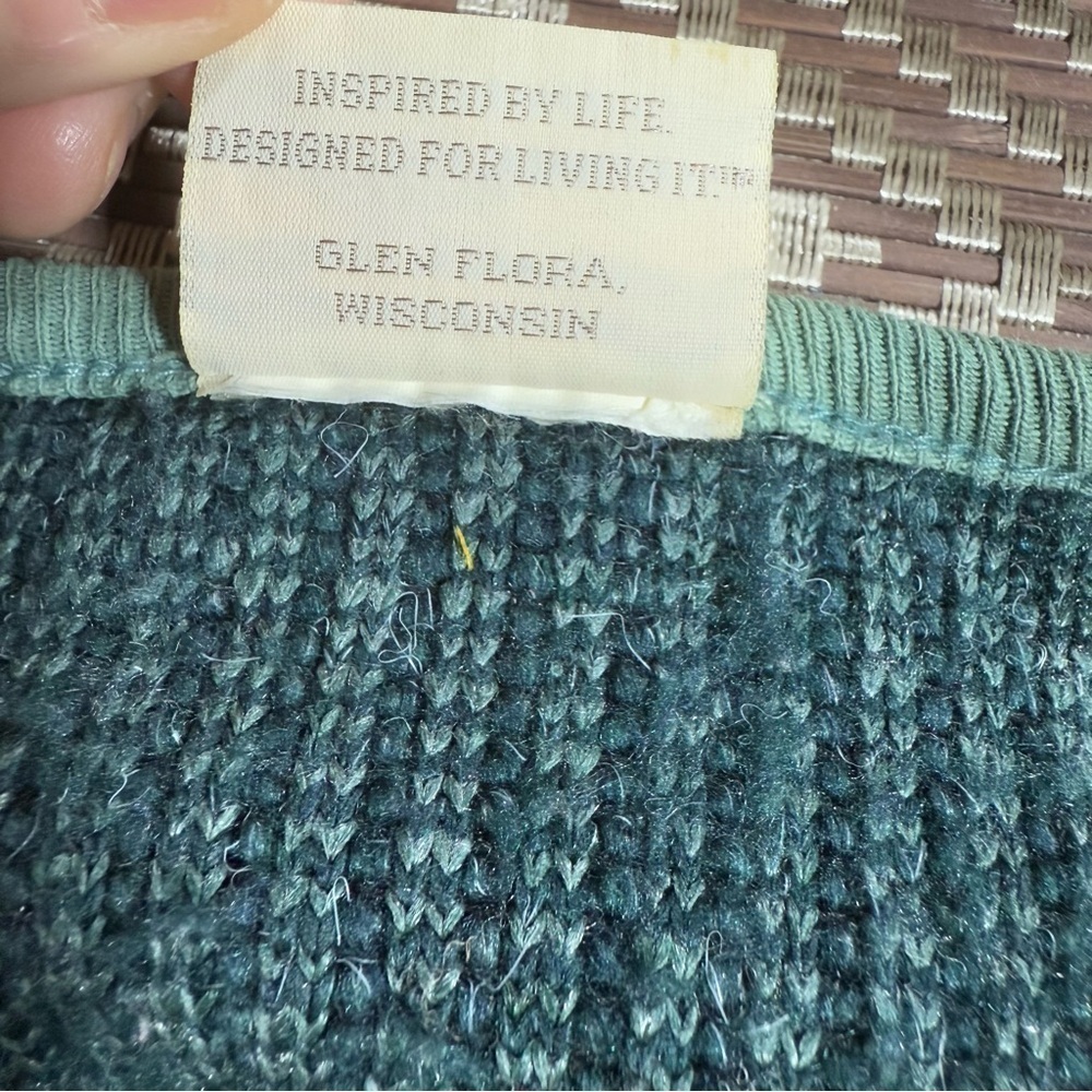 Artisans Forest Cabincore Cardigan Size S Bear Print Grandpa Green Kitschy Paint - Picture 12 of 13